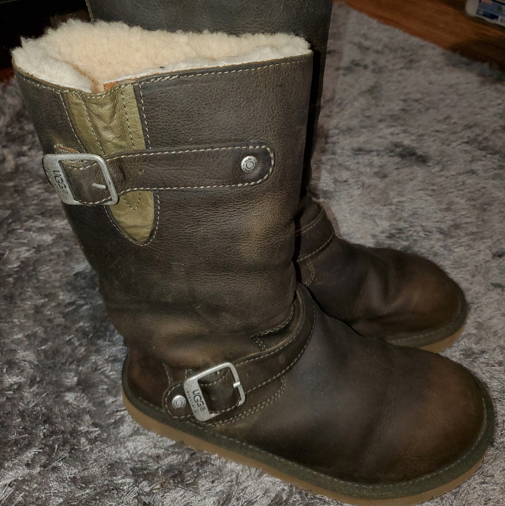 Tall Brown Uggs With Buckles